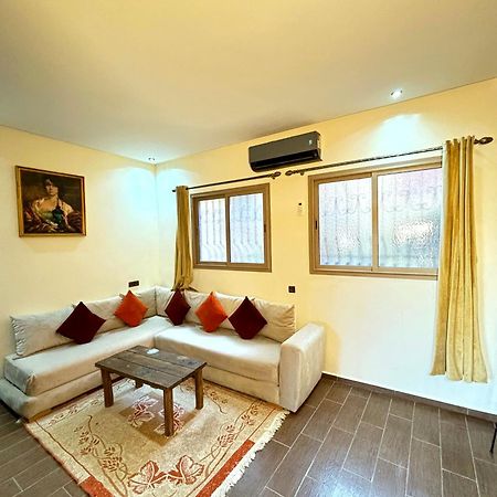 Issli Appartment Climatise Hiver Et Ete 艾兹鲁 外观 照片