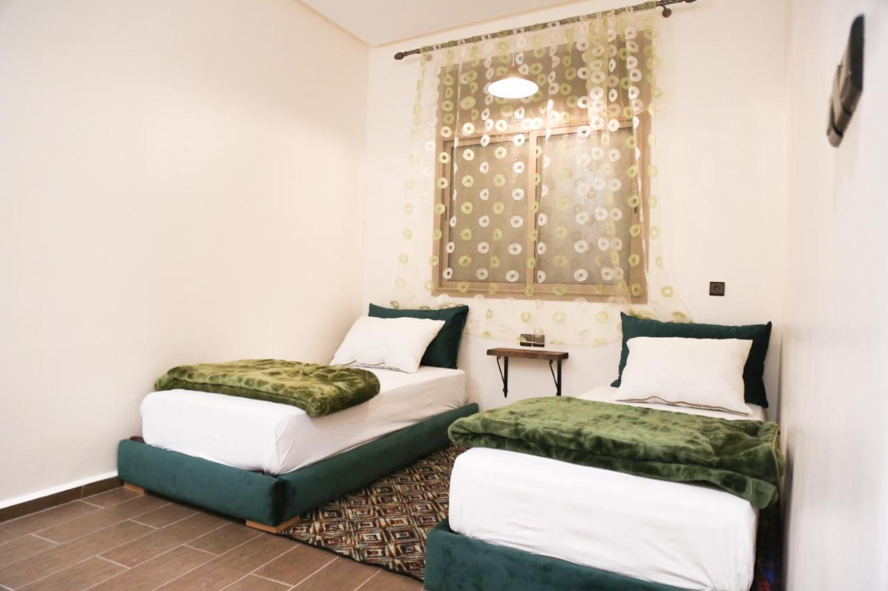 Issli Appartment Climatise Hiver Et Ete 艾兹鲁 外观 照片